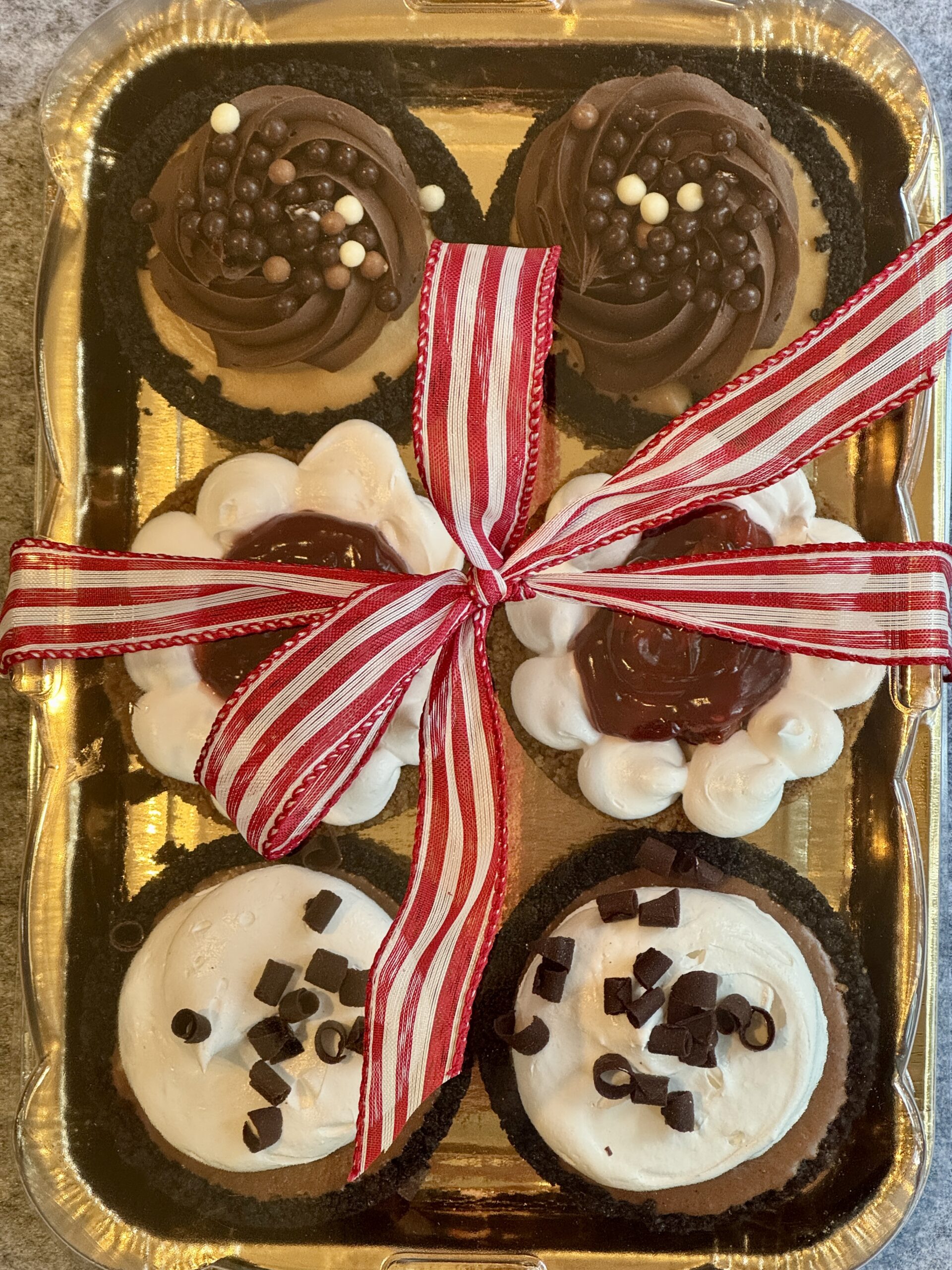 Holiday Mini Pie Sampler - mindyKNOWS NAU