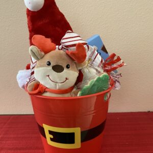 Santa's Sweet Surprise - mindyKNOWS IOWA