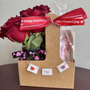 Alternative view of ❤️ Valentine’s Day Bundle (Flowers + Treat) - mindyKNOWS NAU