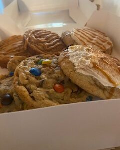 Alternative view of Sweet Start Package - MindyKNOWS Iowa